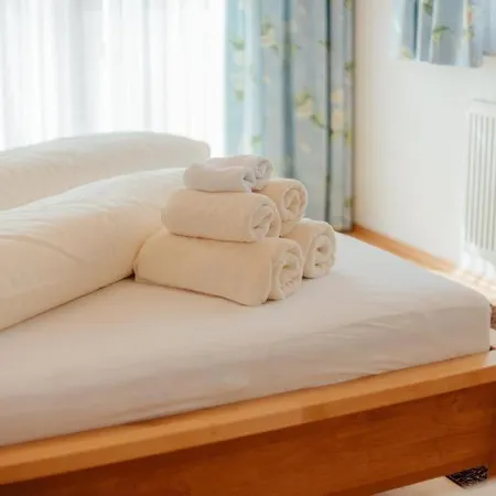 Solymont By Monicare